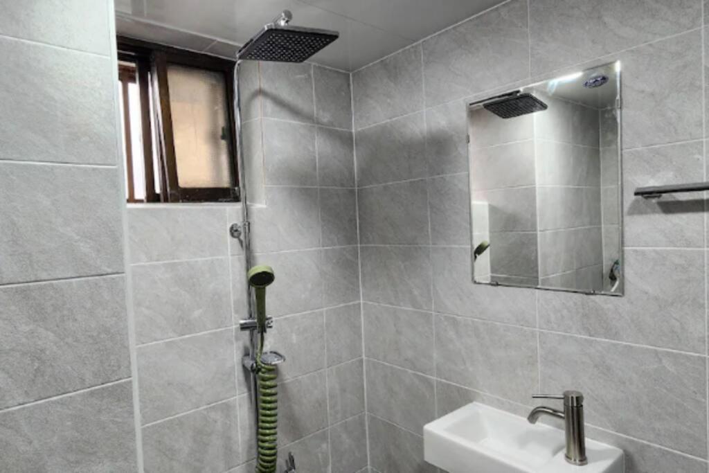 Apartment C-3 White Linen House Seoul