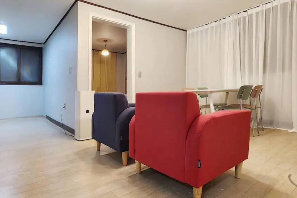 C-3 White Linen House Apartment Seoul
